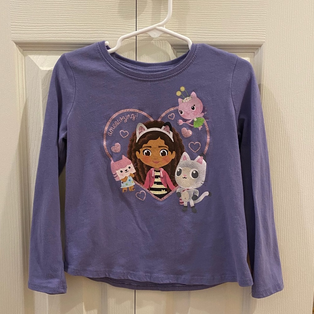 EUC Gabby’s Dollhouse tee